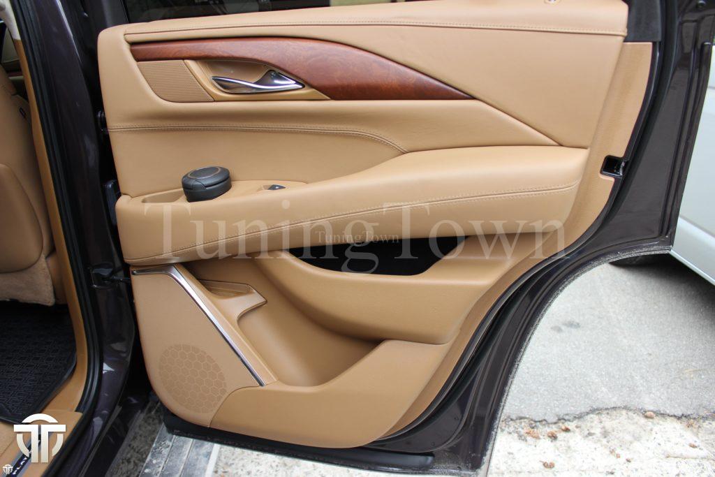 Перетяжка салона Cadillac